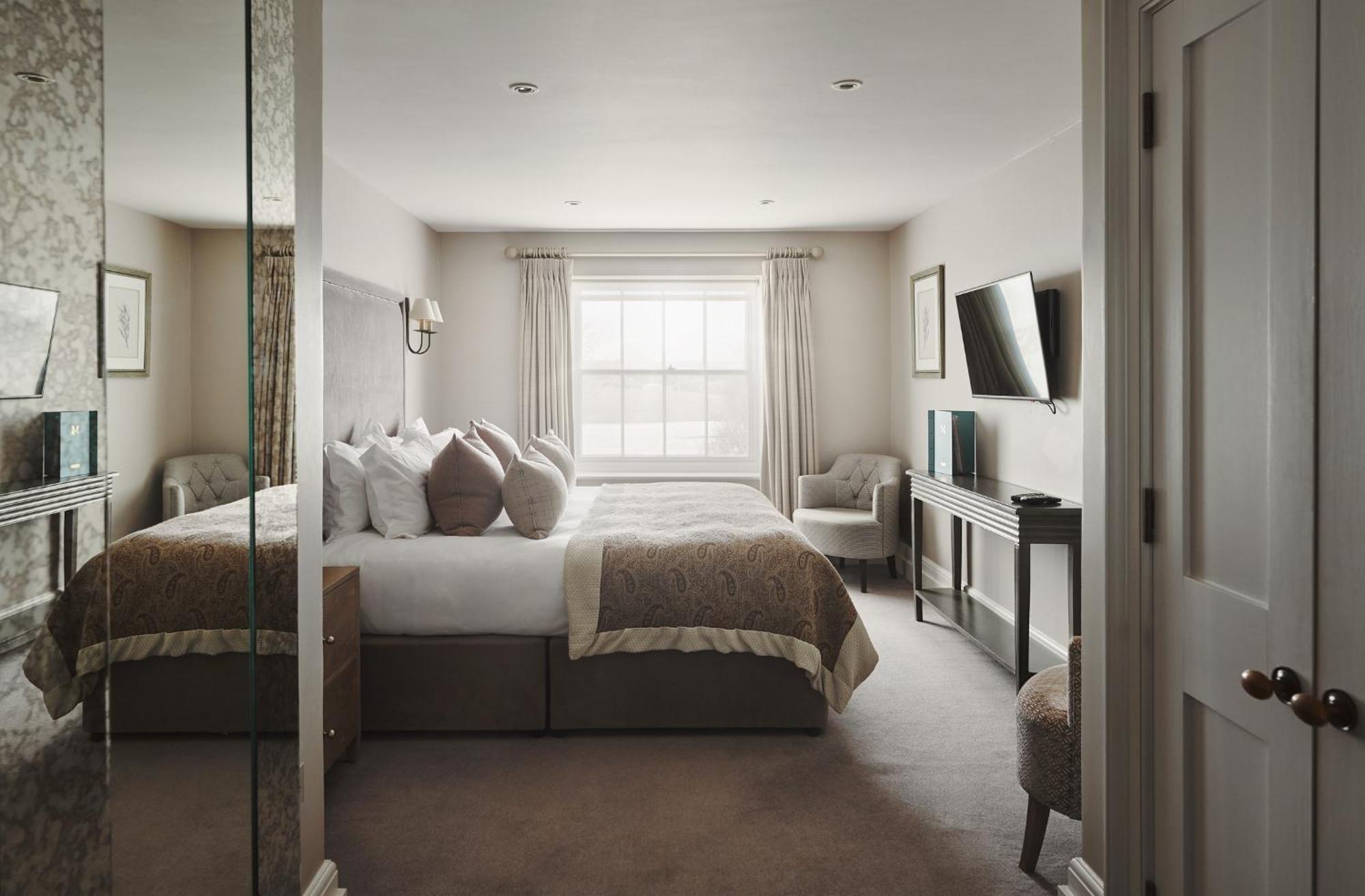 Marquis Suffolk Hotel Layham Екстериор снимка